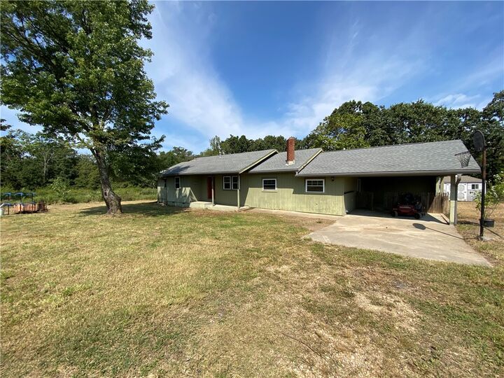 Property Photo: 12610 Bullock Road AR 72712