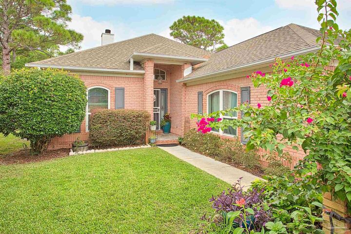 4036 Longwood Cir  Gulf Breeze FL 32563 photo