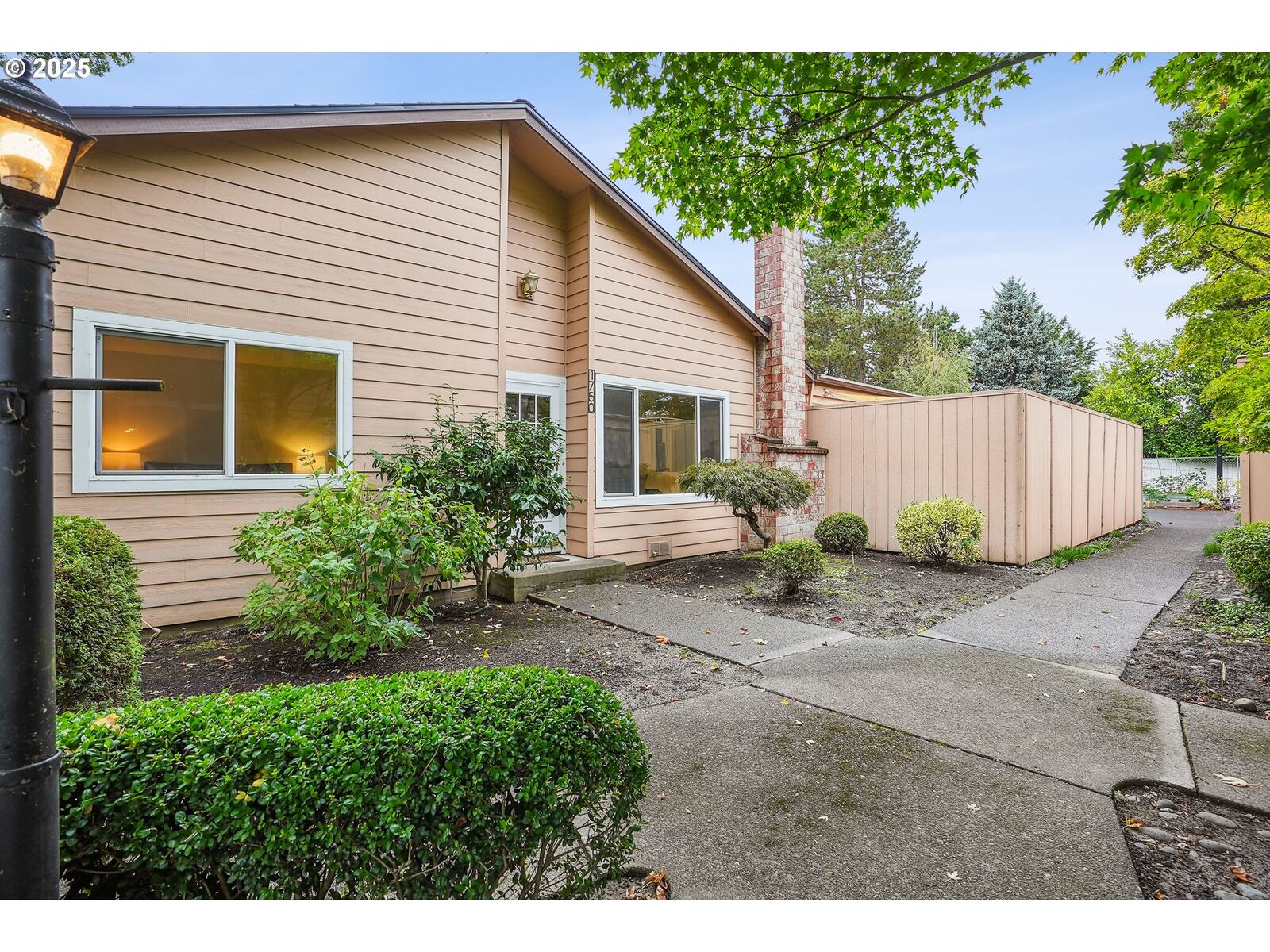 Property Photo:  1750 NW 143rd Ave  OR 97229 