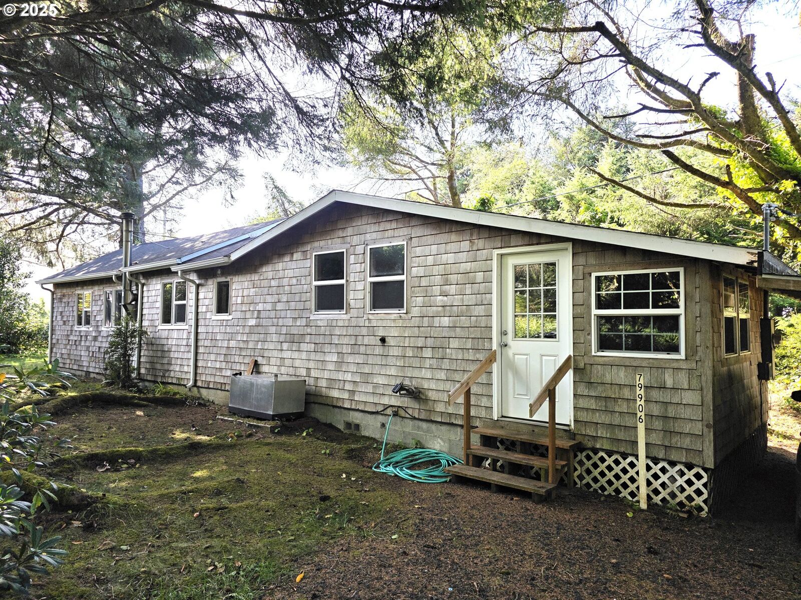 Property Photo:  79906 Greenleaf Rd  OR 97102