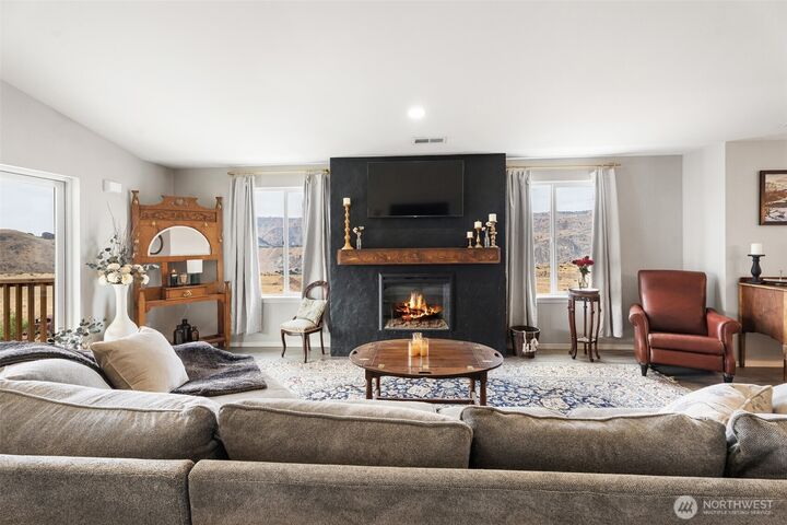 Property Photo: 70 Hill Range Lane WA 98858