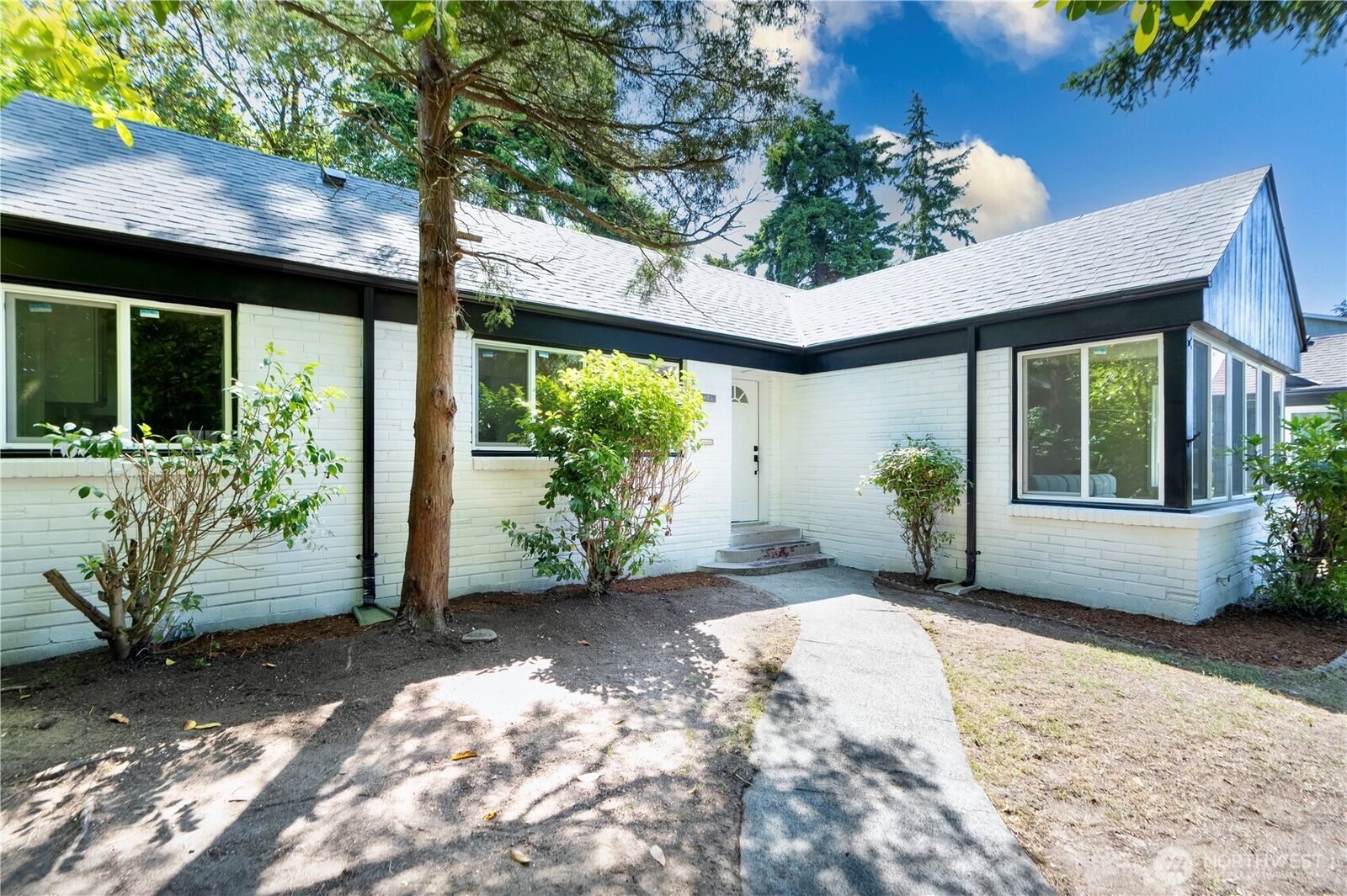 Property Photo:  2874  30th Avenue W  WA 99819 