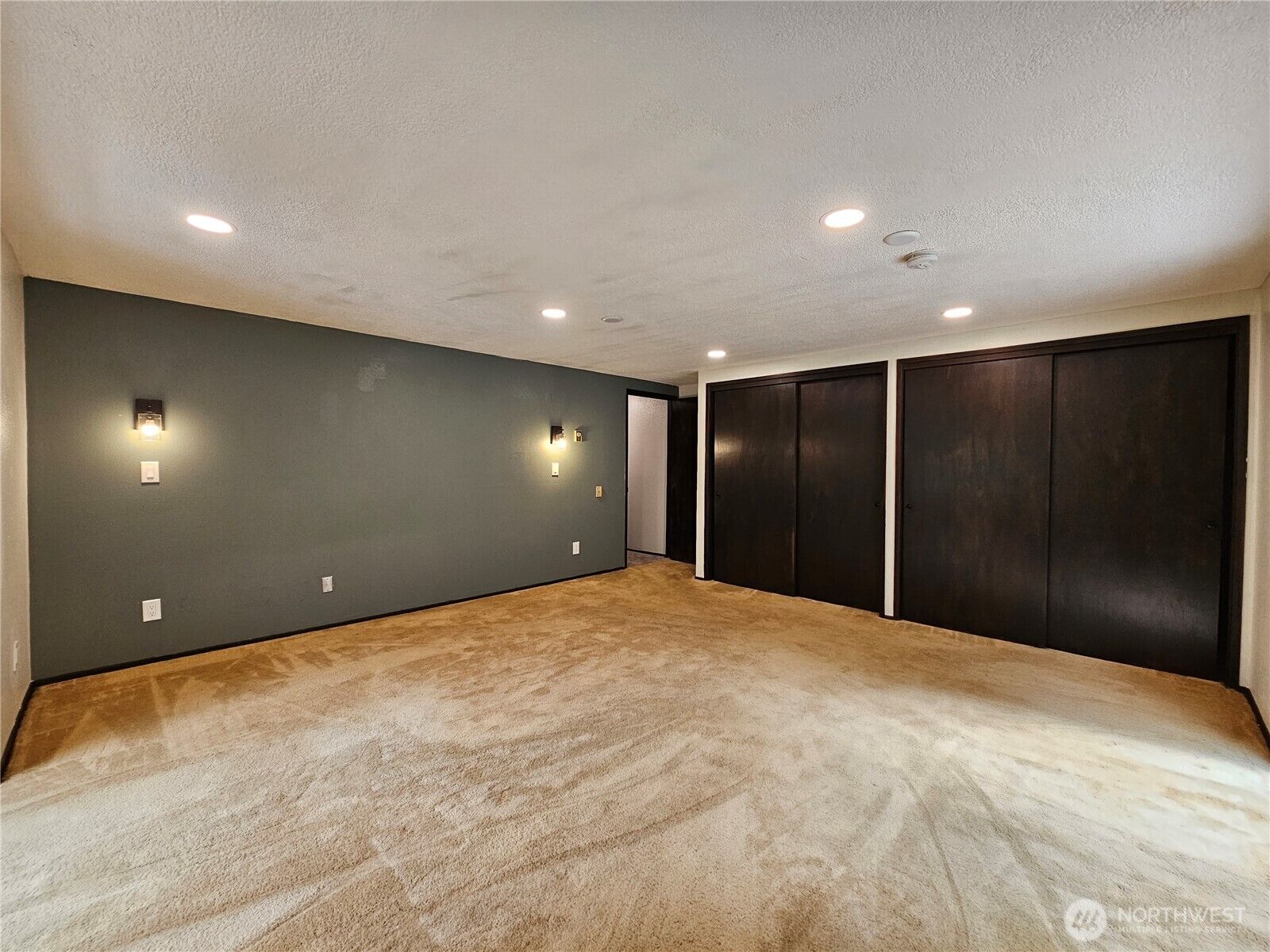 Property Photo:  30  Hokanson Road  WA 98541 