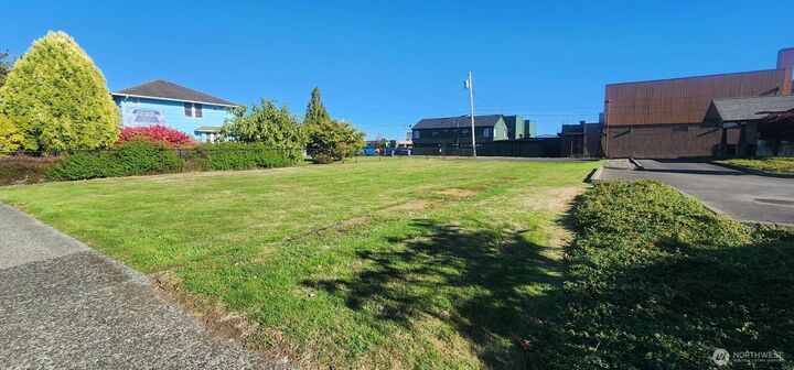 Property Photo: 315 W 1st Street WA 98520