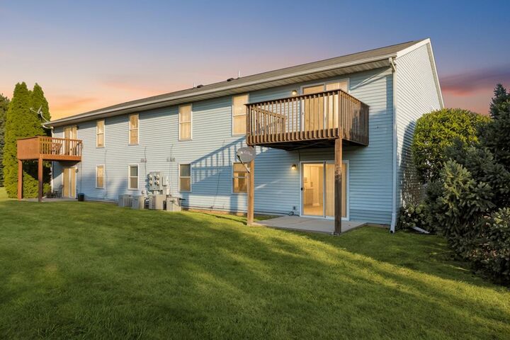 Property Photo: 4148 B Packard Parkway IL 61101