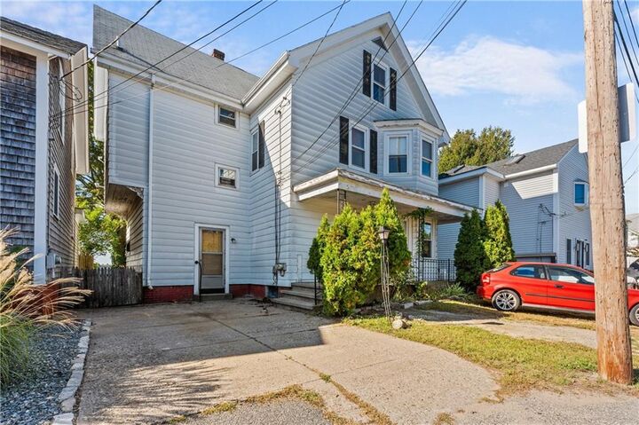 Property Photo: 87 Bluff Street RI 02915