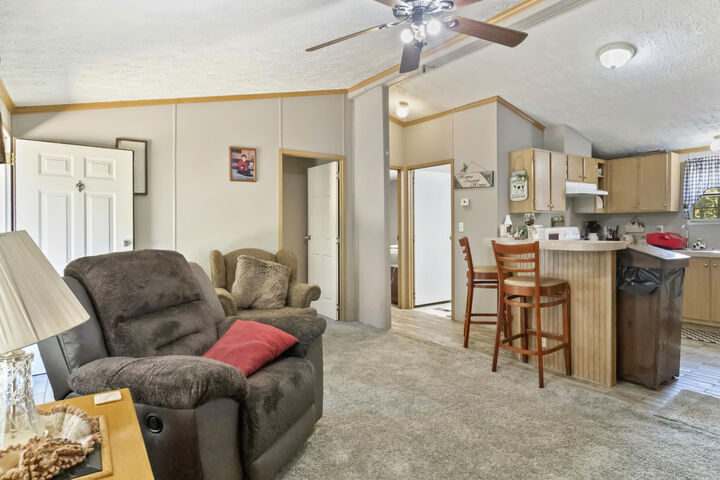 Property Photo:  204 County Road 906  TN 37331 
