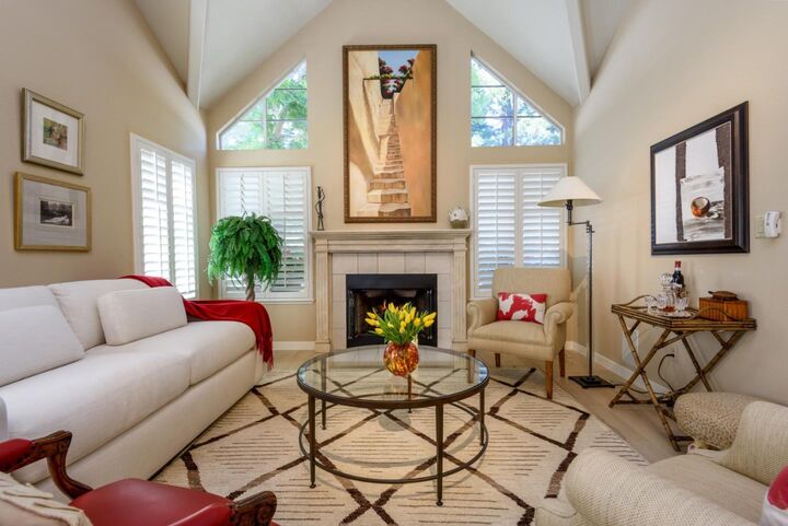 Property Photo:  1931 Kentfield Avenue  CA 94061