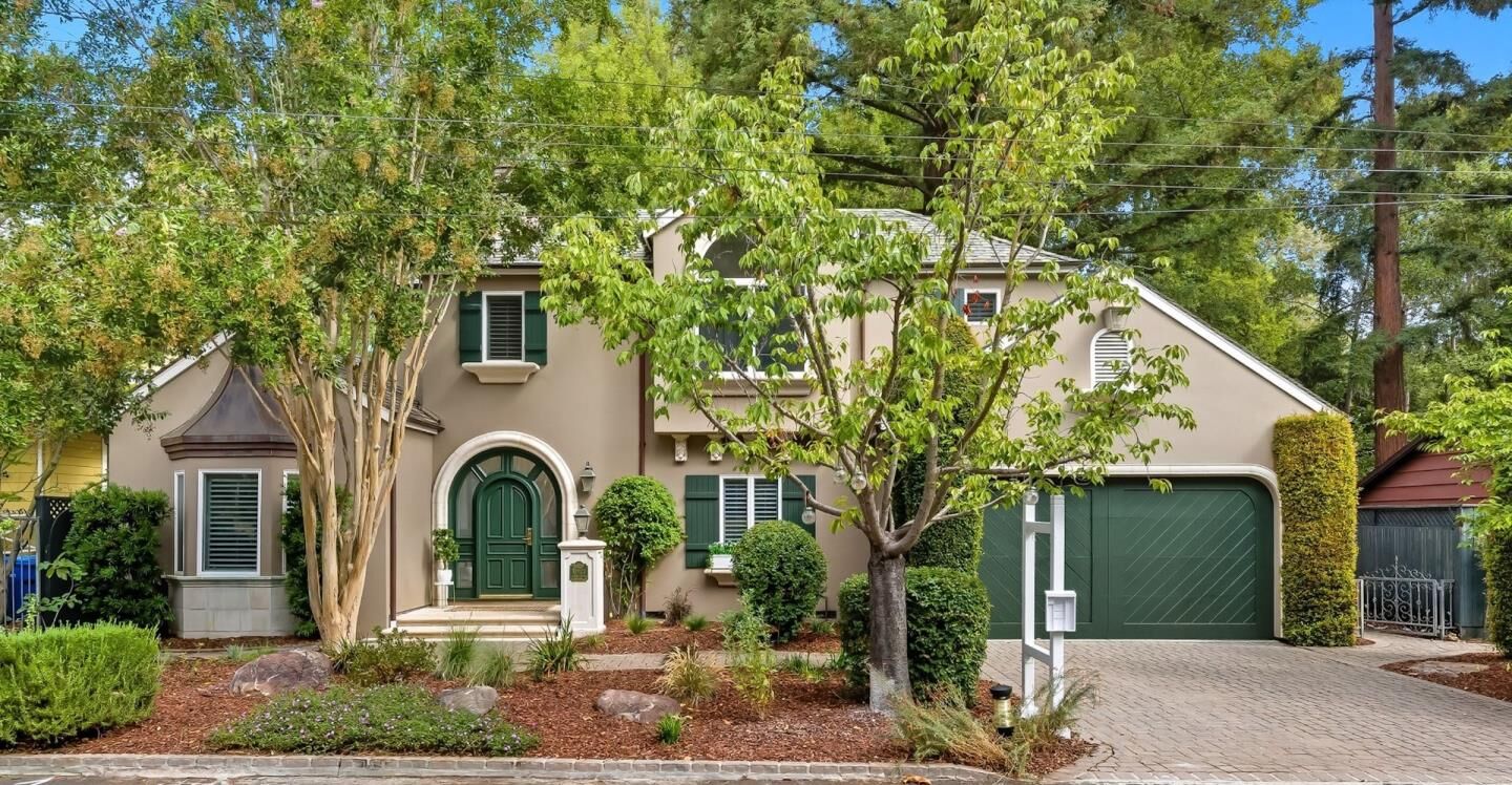 Property Photo:  19938 Baroni Court  CA 95070 