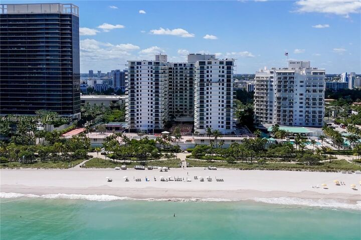 Property Photo:  9801 Collins Ave 20V  FL 33154 