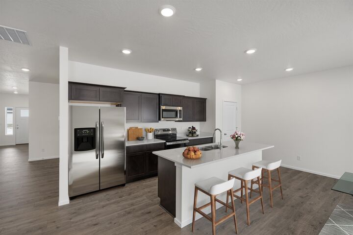 Property Photo:  418 N Washington Ave  WA 99006 