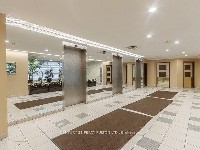 Photo de la propriété:  3050 Ellesmere Road 1217  ON M1E 5E6 