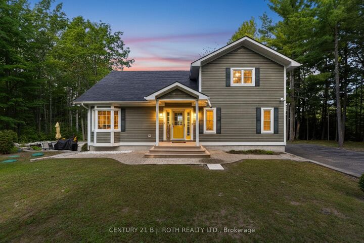 2710 Portage Trail  Springwater ON L9X 0J3 photo