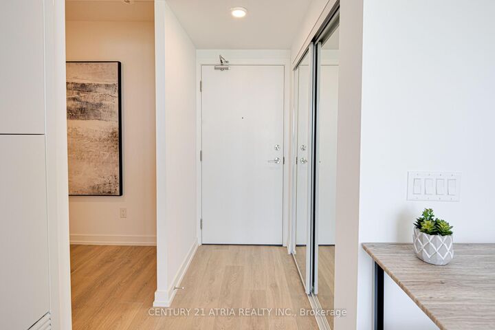 Property Photo: 1100 Sheppard Avenue W 1027 ON M3K 0E4
