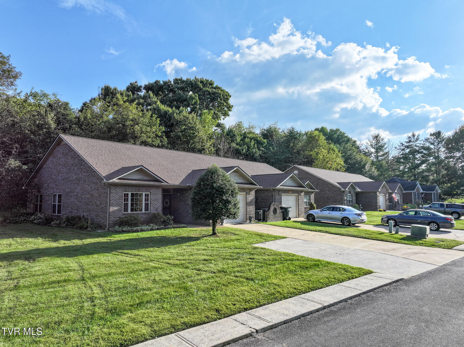 Property Photo: 114 Park Place 114 TN 37743
