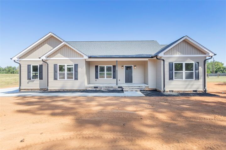 108 Lakewood Lane  Anderson SC 29626 photo