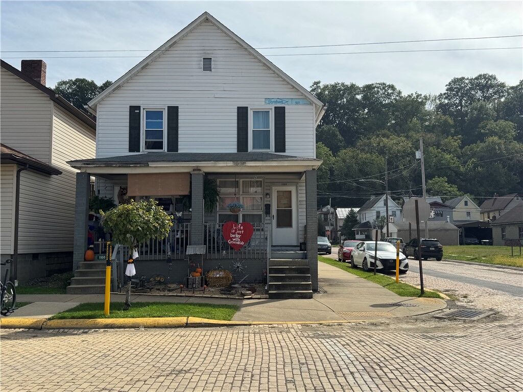 Property Photo:  1100 6th Ave  PA 16226 