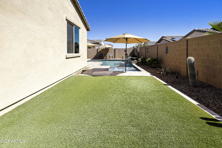 Property Photo: 10625 E Tiburon Avenue AZ 85212