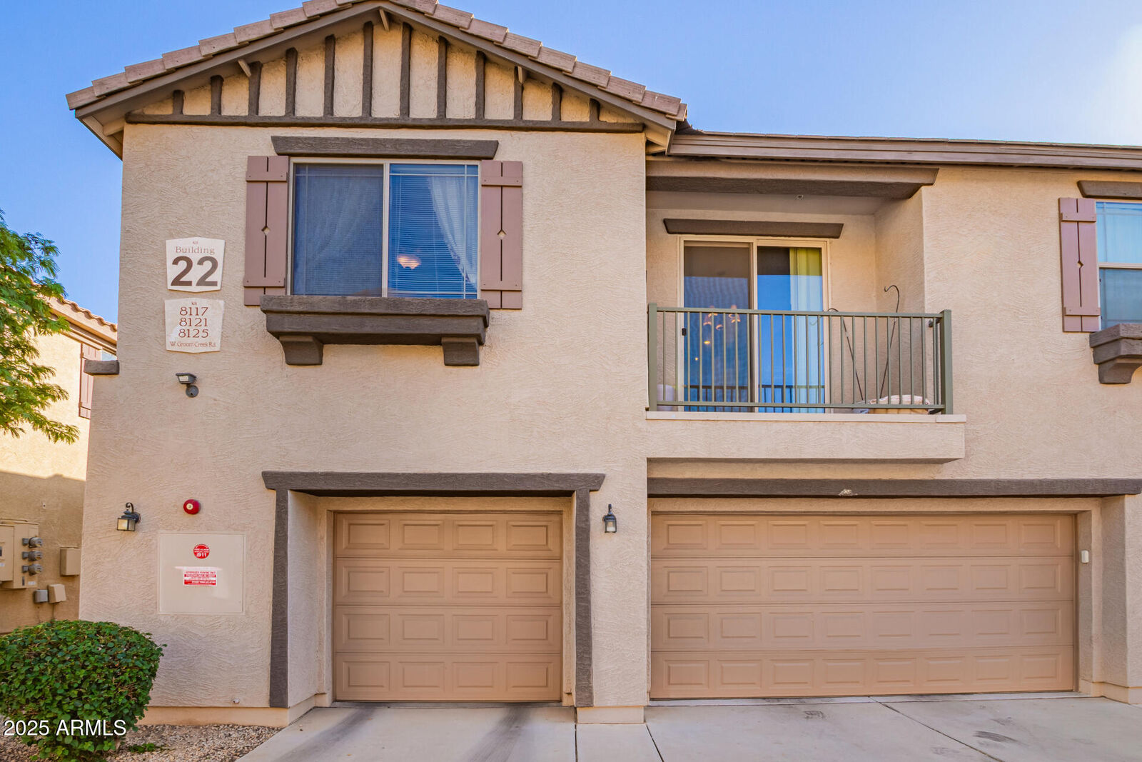 Property Photo: 8117 W Groom Creek Road AZ 85043