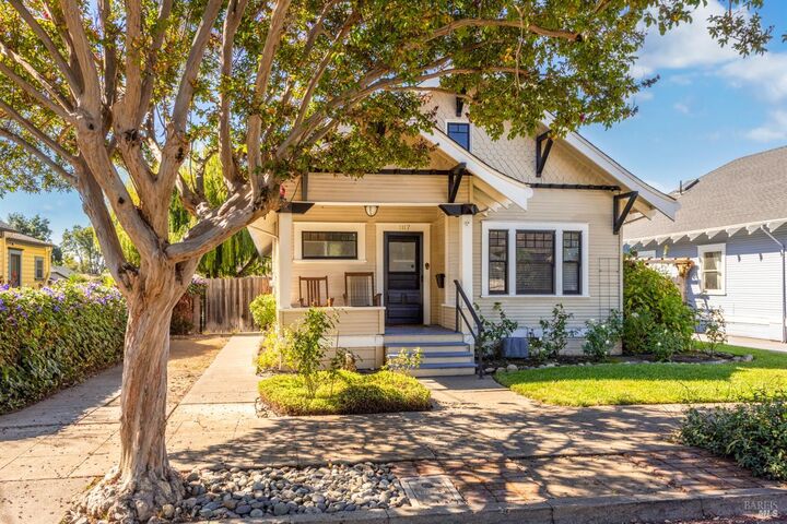 Property Photo: 1117 Glenn Street CA 95401