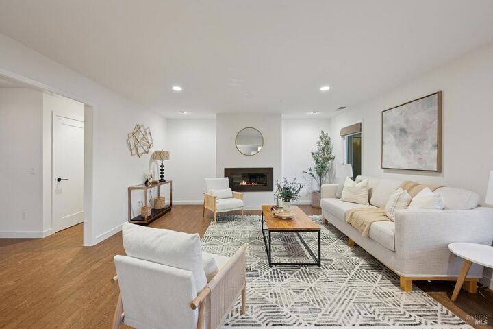 Property Photo: 592 Avenue Del Oro CA 95476