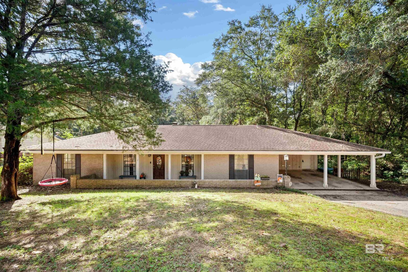 Property Photo:  74 Caisson Trace  AL 36527 