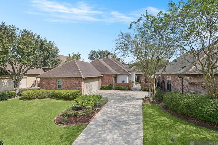 19453 Cape Hart Ct  Baton Rouge LA 70809 photo