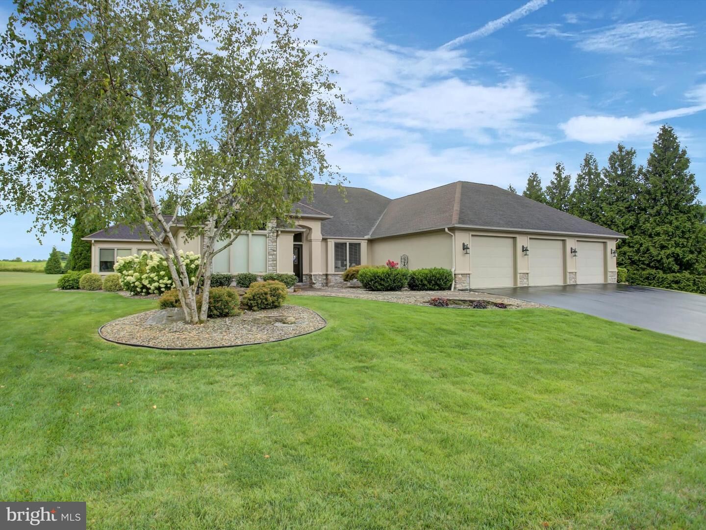 Property Photo: 3512 Fox Hill Drive PA 17202