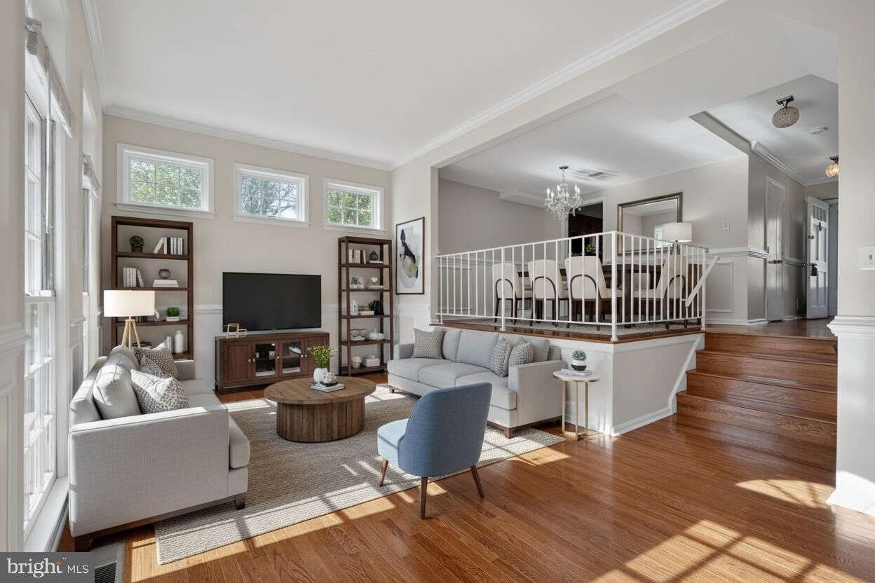 Property Photo:  2477 Windbreak Drive  VA 22306 