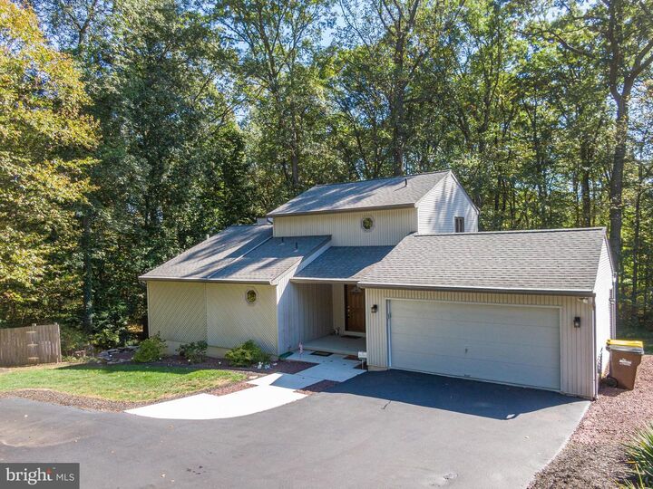 Property Photo: 26 Highland Drive PA 19522