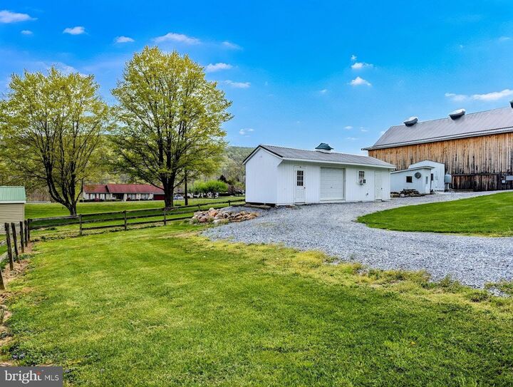 Property Photo:  1568 Cumberland Road  PA 15522 
