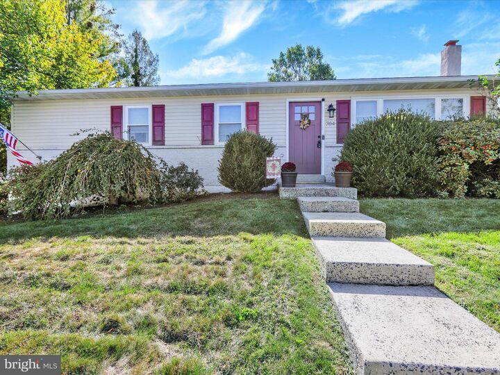 Property Photo:  704 E 9th Street  PA 19508 