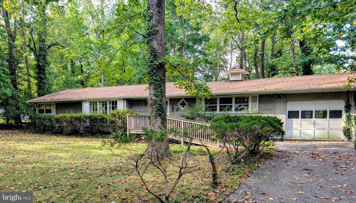 Property Photo: 45855 W Sunrise Drive MD 20653