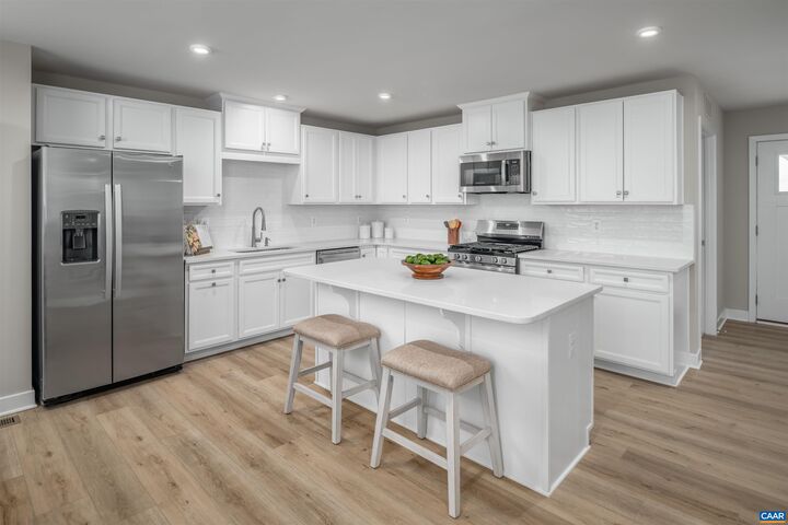 Property Photo: 5128 Lazy Branch Ln VA 22947