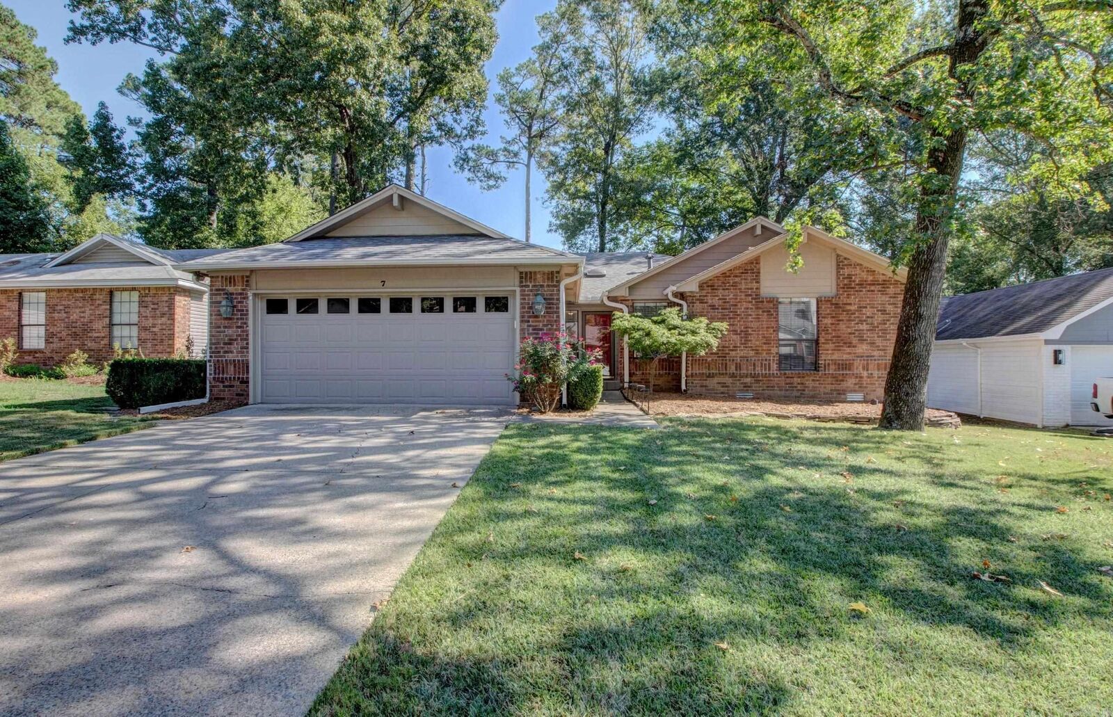 Property Photo:  7 Tracy Austin Court  AR 72210 