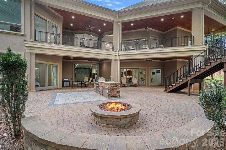 Property Photo:  106 Lightship Drive  NC 28117 