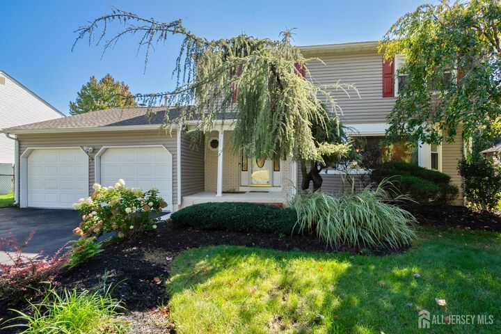 Property Photo:  9 Haypress Road  NJ 08512 