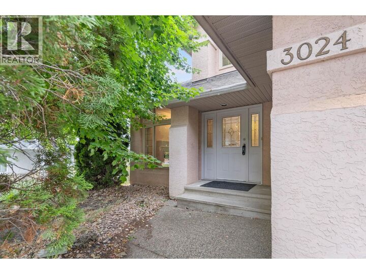 Property Photo:  3024 Quail Crescent  BC V1V 1Z8 