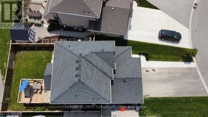 Property Photo: 226 Emery Street ON N5L 0A5