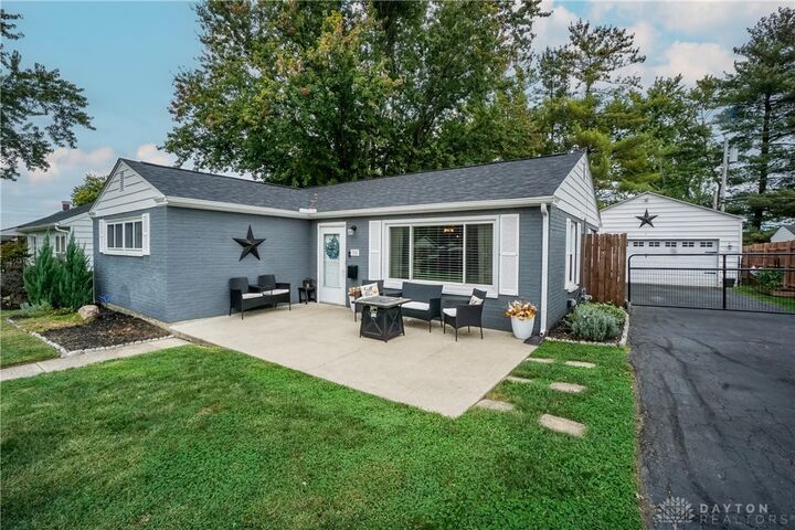 702 Southline Drive  Lebanon OH 45036 photo