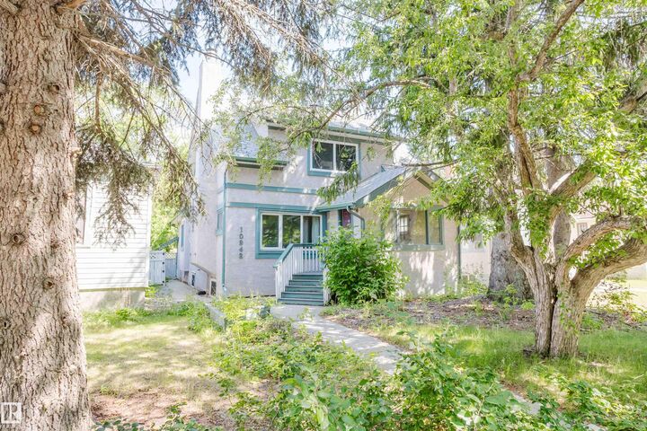10942 88 Avenue NW  Edmonton AB T6G 0Z1 photo
