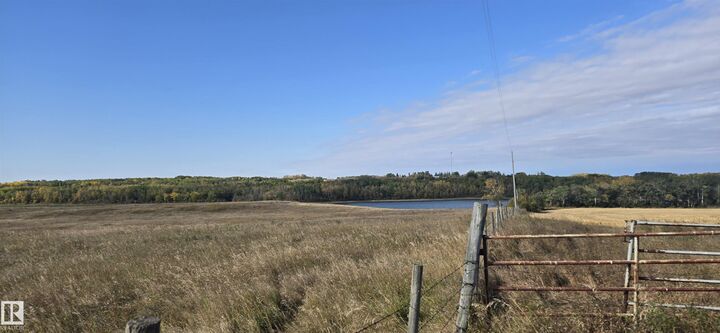 RR 123 Twp 514  Rural Minburn County AB T0B 3B0 photo