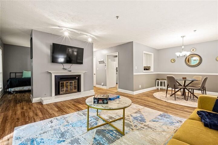 Property Photo: 2610 Cumberland Court SE GA 30080