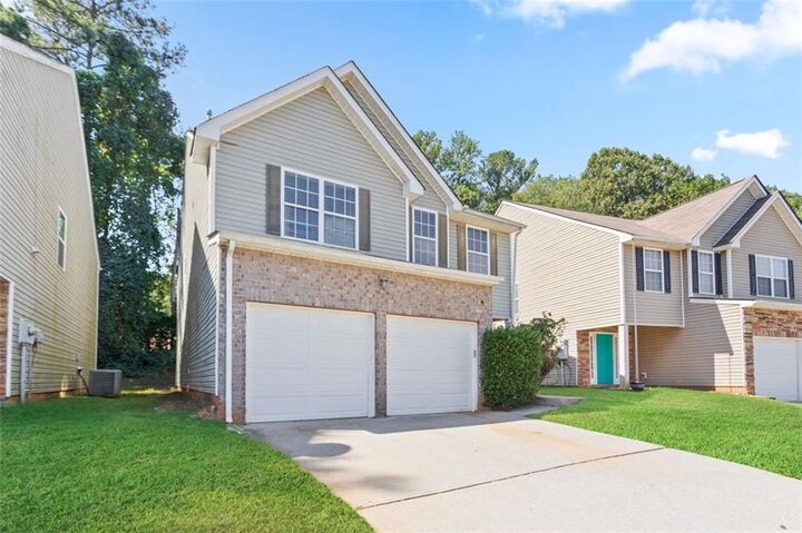 Property Photo: 7813 Newbury Drive GA 30236