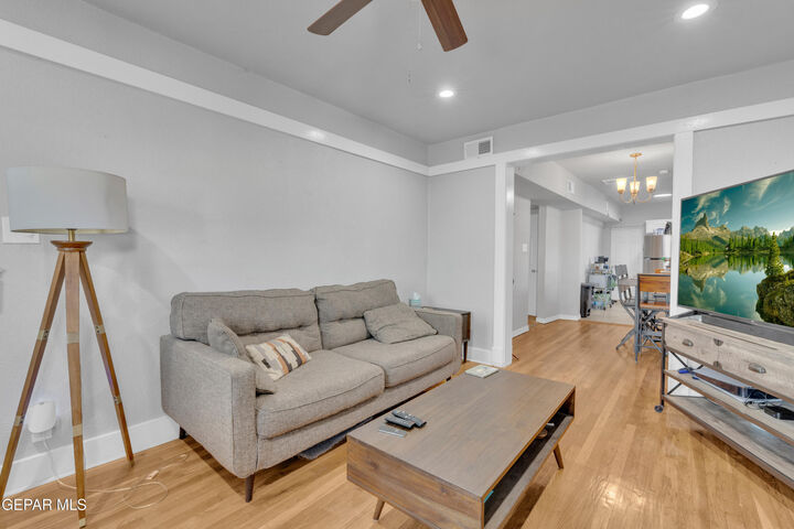 Property Photo: 2415 Pittsburg Avenue TX 79930