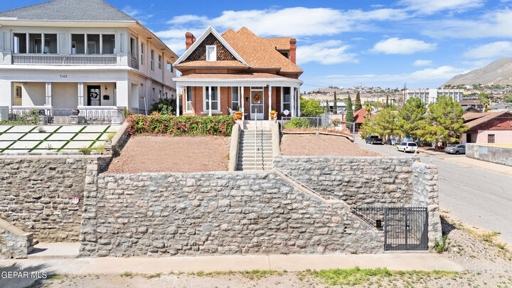 Property Photo: 1147 E Nevada Avenue TX 79902