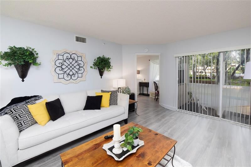 Property Photo:  9511 Weldon Cir 105  FL 33321 
