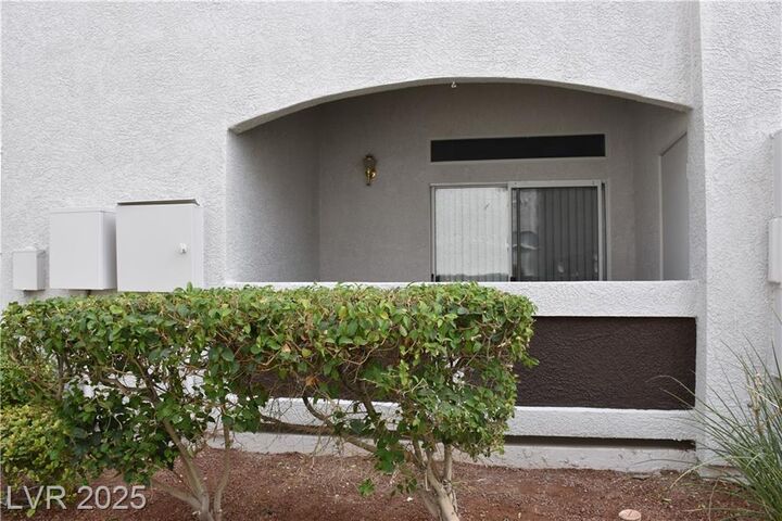 Property Photo:  700 Carnegie Street 4111  NV 89052 