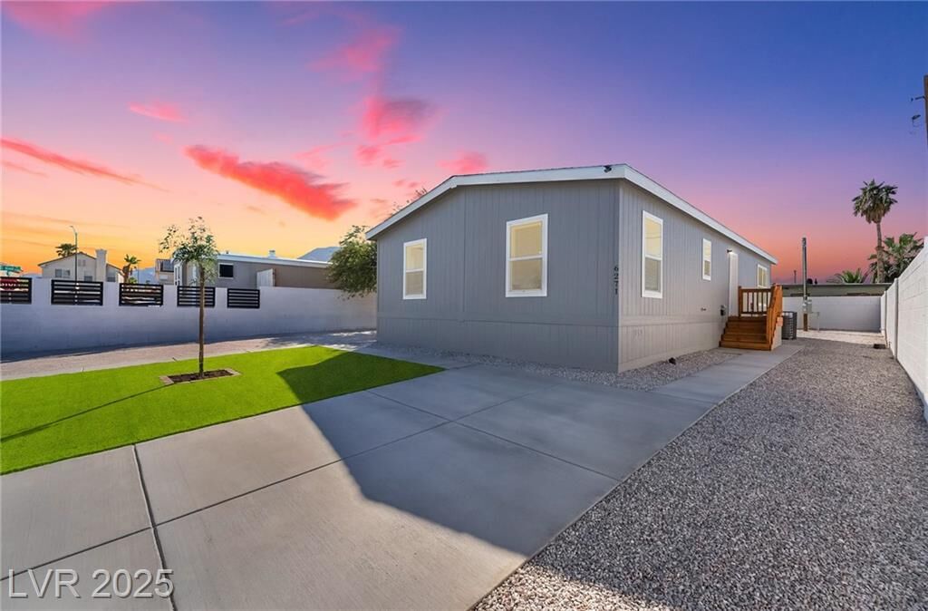 Property Photo: 6271 Great Smoky Avenue NV 89156