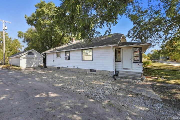 Property Photo:  317 Dunnwood Drive  IN 46805 